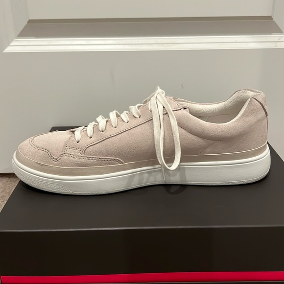 UGG South Bay Low Sneakers - Picture 3 of 10